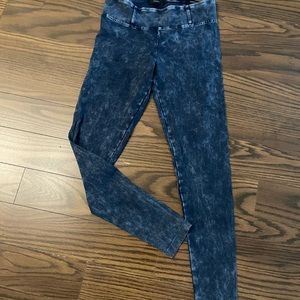 Aritzia Tutula leggings jeans blue size M cotton